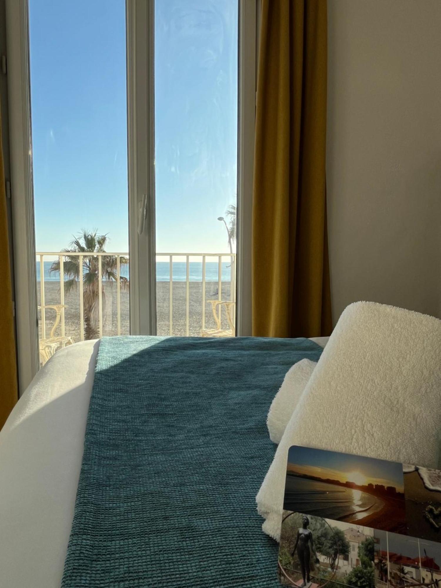 Hotel Saint Georges, Face A La Mer Canet-en-Roussillon Dış mekan fotoğraf