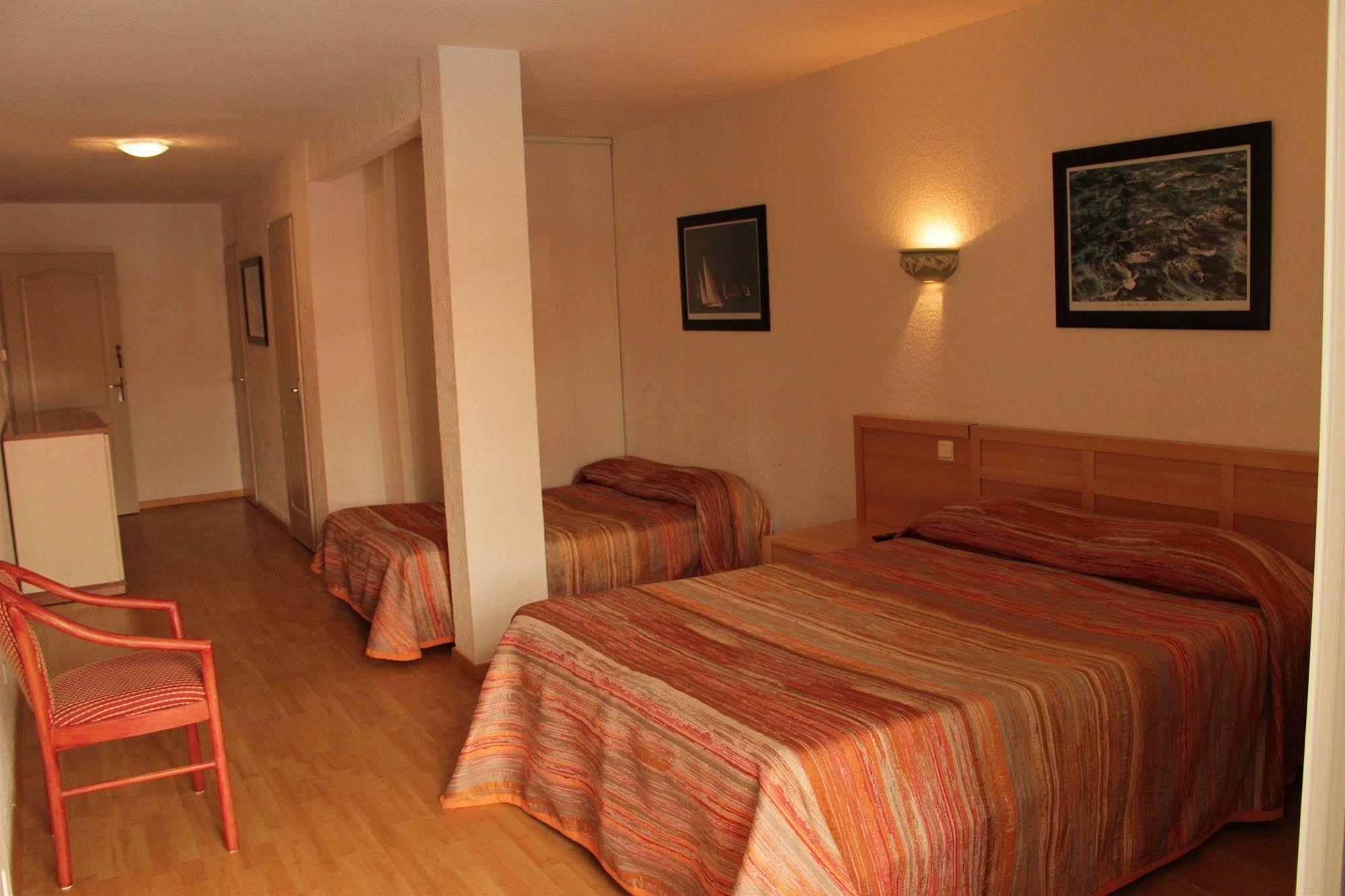 Hotel Saint Georges, Face A La Mer Canet-en-Roussillon Dış mekan fotoğraf